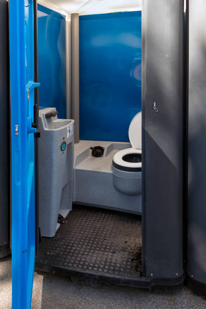 Best Local porta potty services  in Highland, KS