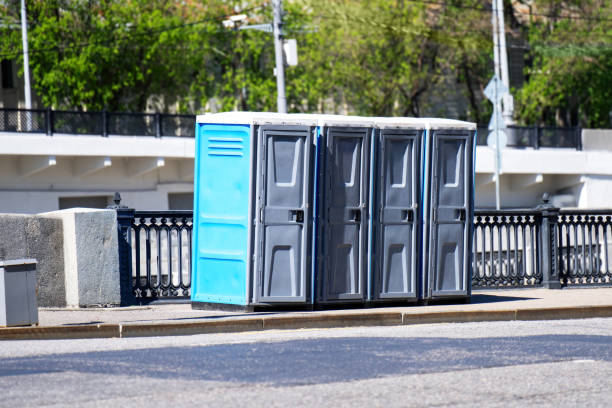 Best Best portable toilet rental  in Highland, KS
